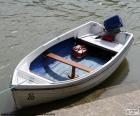 Beyaz tekne